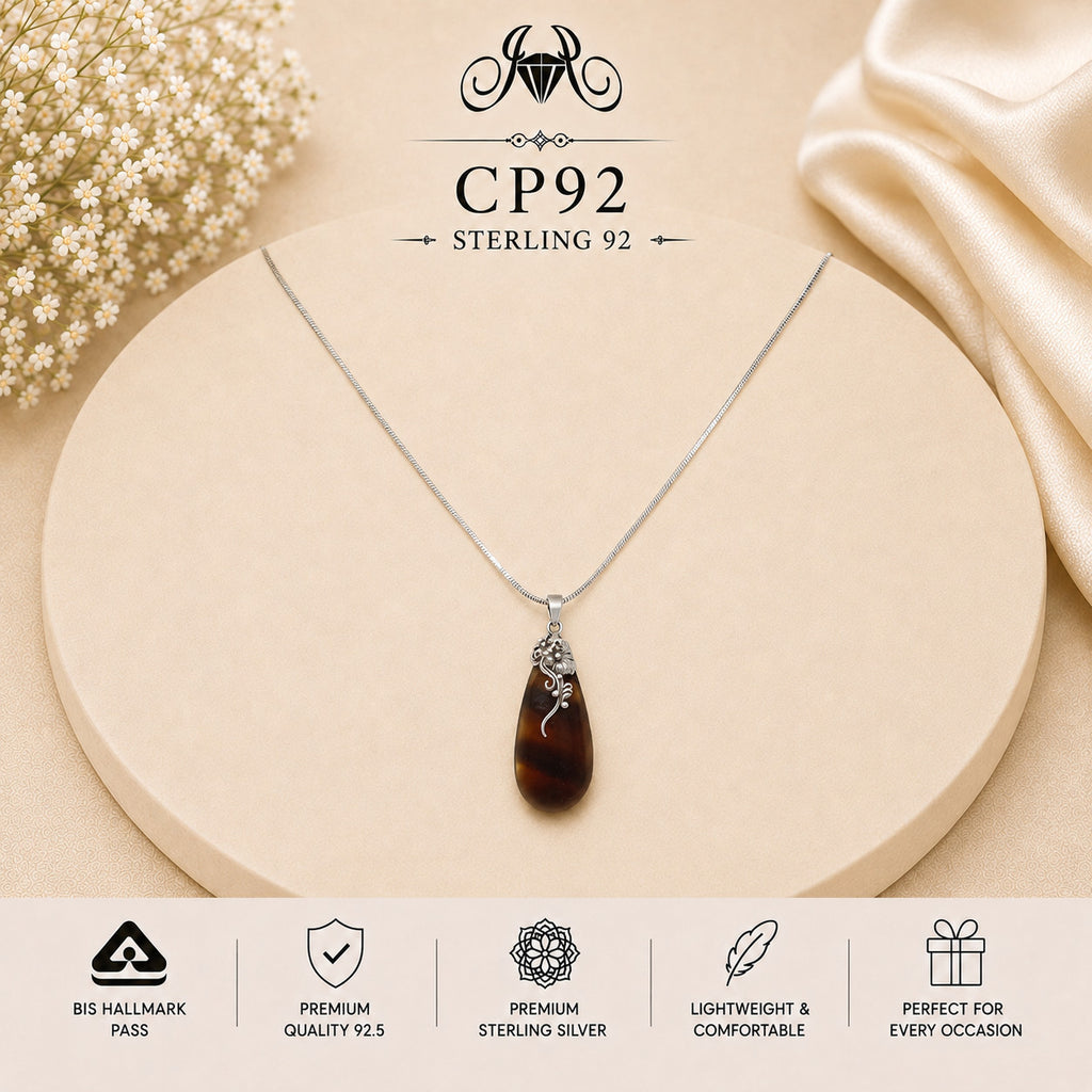 CP92 Chain - Portrait